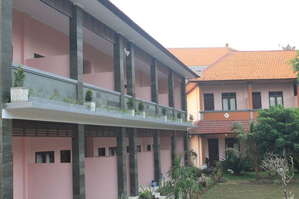 Kenanga Inn Pecatu Extérieur photo