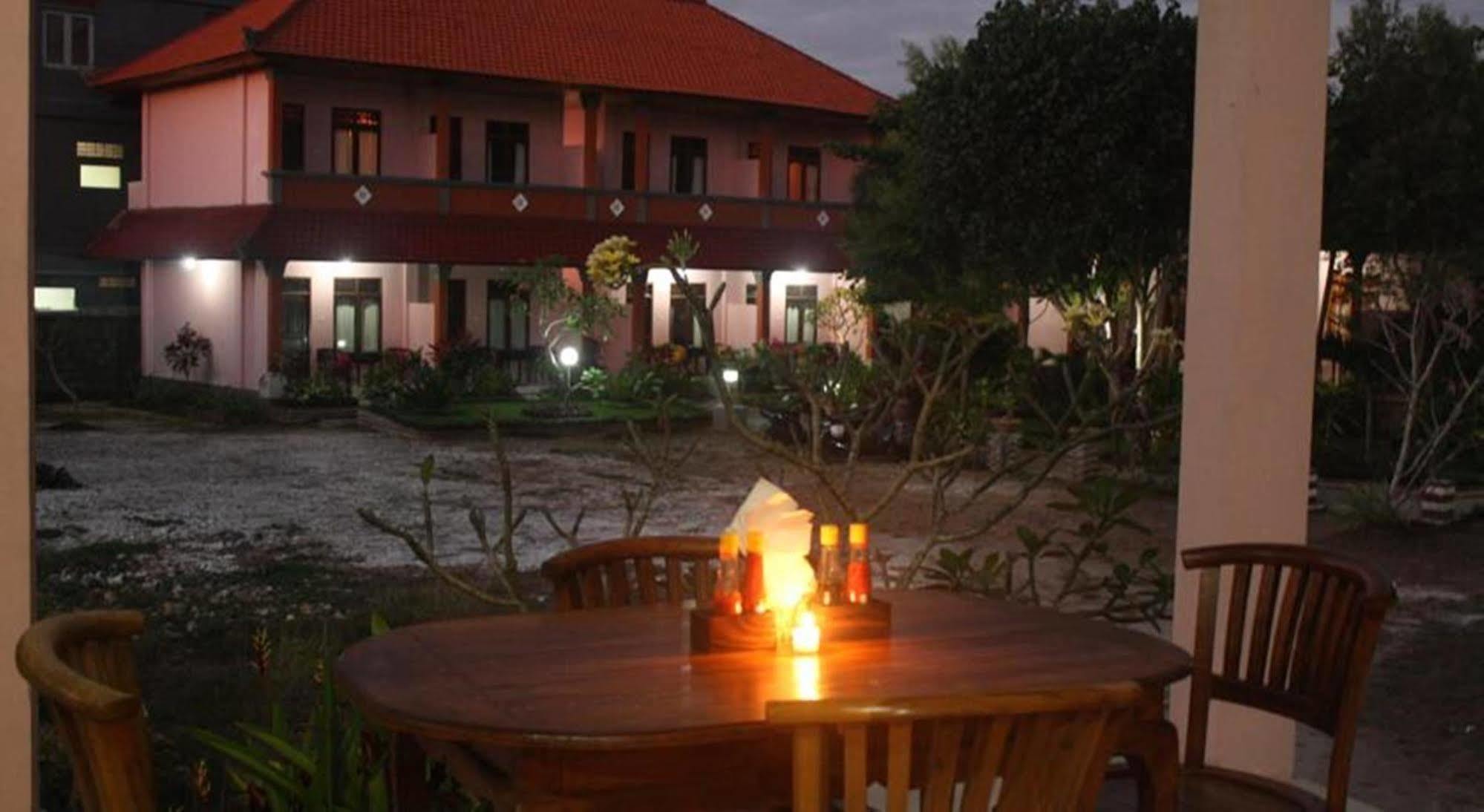 Kenanga Inn Pecatu Extérieur photo