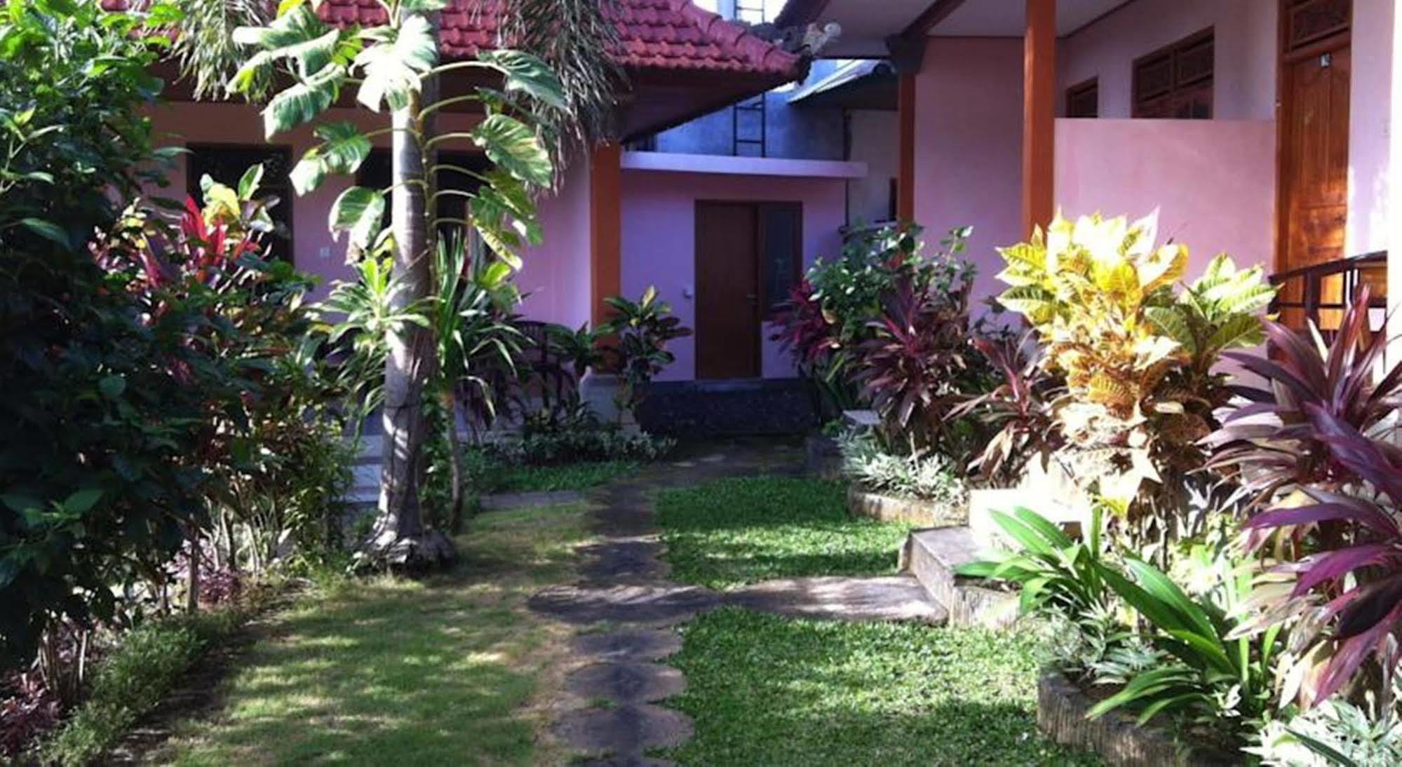 Kenanga Inn Pecatu Extérieur photo